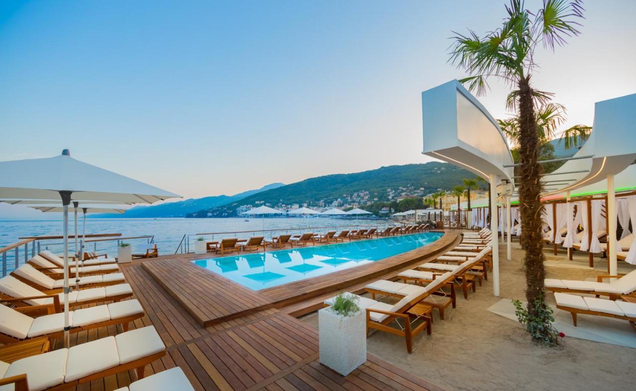 Deluxe Apartment Dora With A Private Parking, Terrace And See View Rijeka Dış mekan fotoğraf